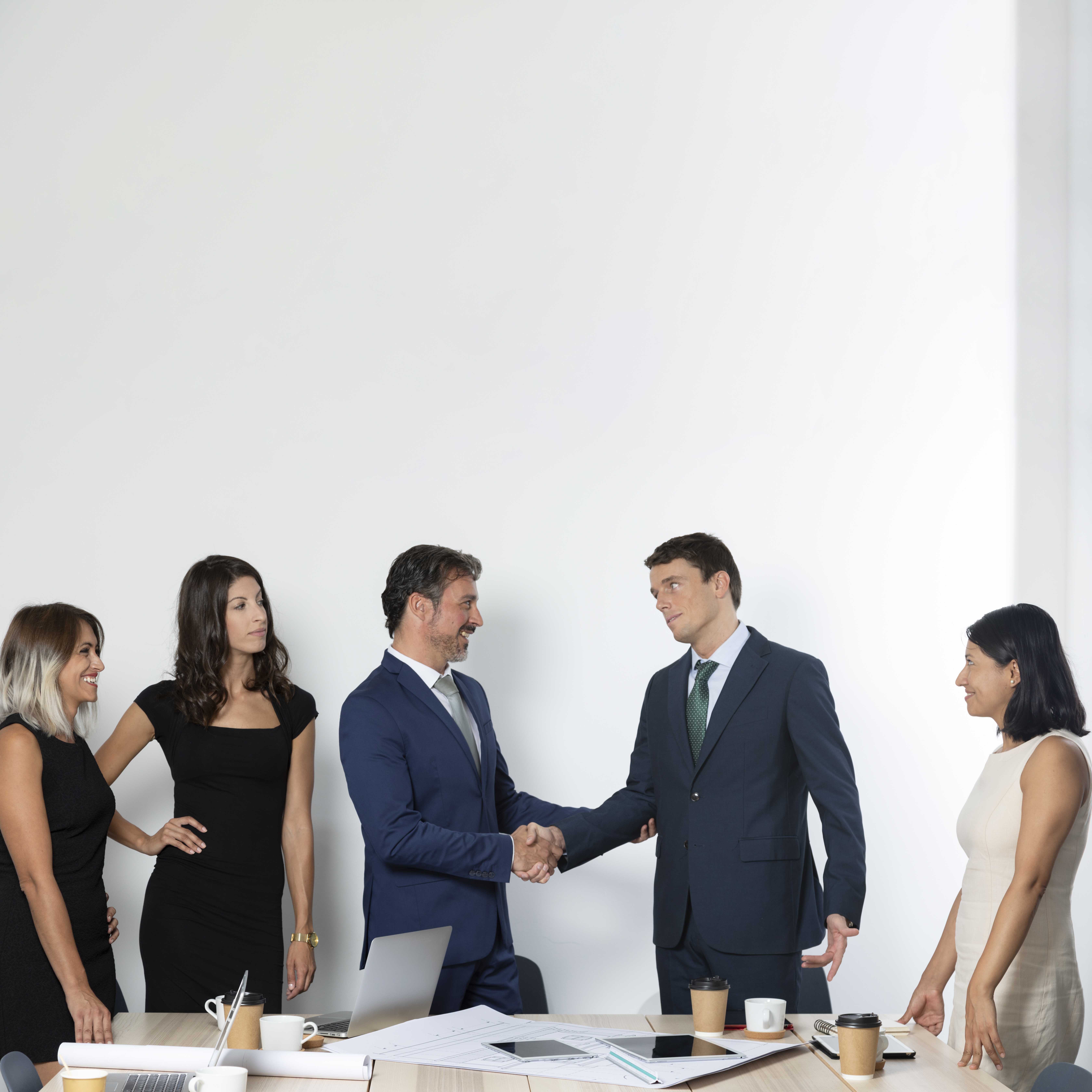 Presentation asset pack example with multiple 3D angles and variations